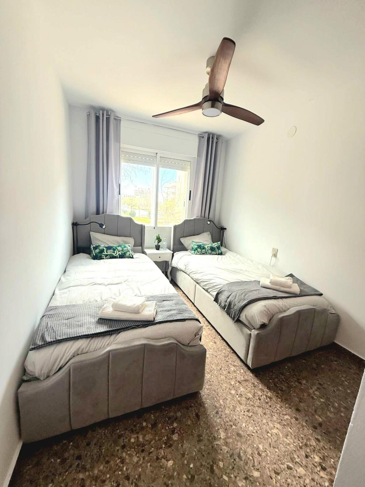 Playa Del Pinar Home 그라오 데 카스테욘 외부 사진